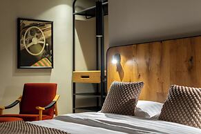 Maison Bucarest Apartments by Olala Homes