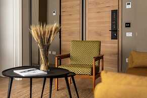 Maison Bucarest Apartments by Olala Homes