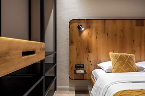 Maison Bucarest Apartments by Olala Homes