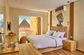 Cleopatra Tower Pyramids Hotel