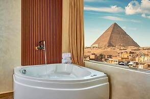 Cleopatra Tower Pyramids Hotel
