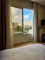Cleopatra Tower Pyramids Hotel