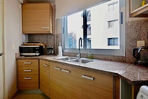 Oceana Suites Ocean Drive