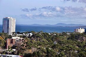 Oceana Suites Ocean Drive