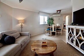 Oceana Suites Ocean Drive