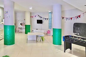 Oceana Suites Ocean Drive