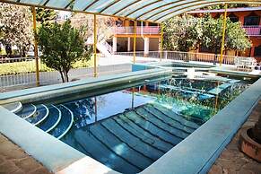 HOTEL CUATRO CAMINOS