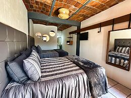 HOTEL CUATRO CAMINOS