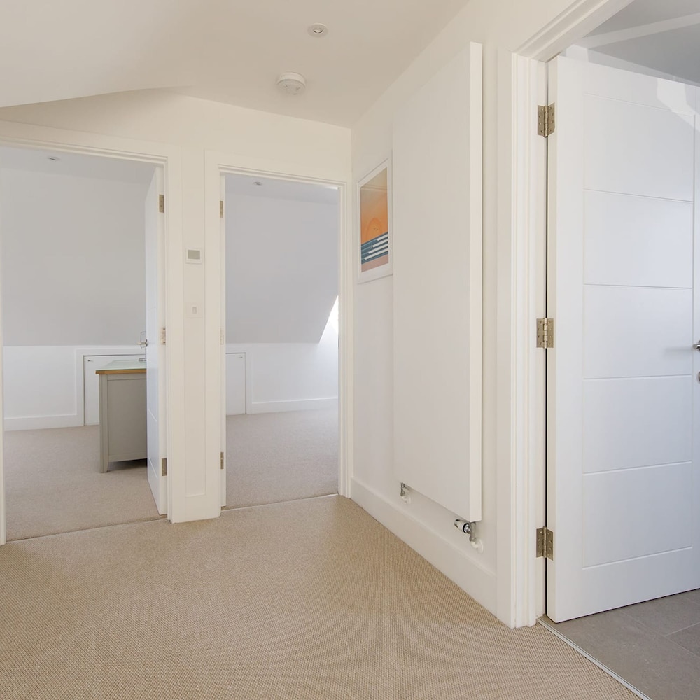 Delightful Seaside Hideaway 5 Mins to Beach