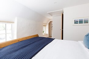 Luxury Cottage Conversion Close to Beaches