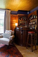 Impressive Country Estate Sleeps 17