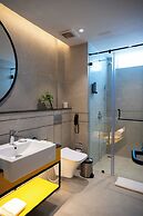 Zibe Luxe Kakinada by GRT Hotels