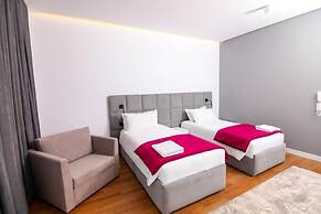 N HOTEL BY NOSHI