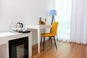 N HOTEL BY NOSHI