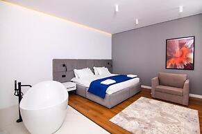N HOTEL BY NOSHI