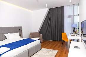 N HOTEL BY NOSHI