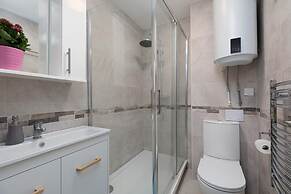 1 Bed Flat - Sleeps 2 - Wifi
