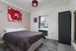 1 Bed Flat - Sleeps 2 - Wifi