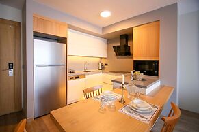 Krem Marin Suits Otel
