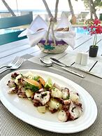 Smeralda Beach Hotel