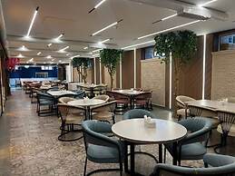Ideal hotel