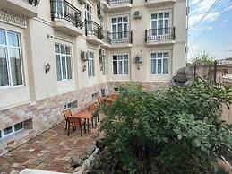 Ideal hotel