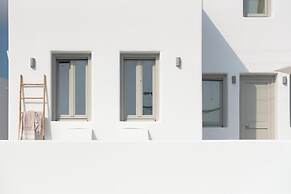 White Orchid Suites
