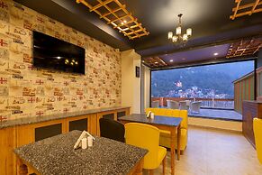 Hotel Pawan Regency