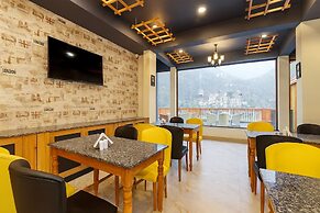 Hotel Pawan Regency