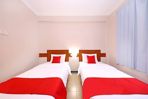 Hotel Famous Inn