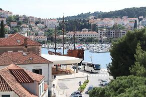 Hostel Petra Marina