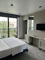 Sam Hotel