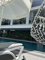 Sam Hotel