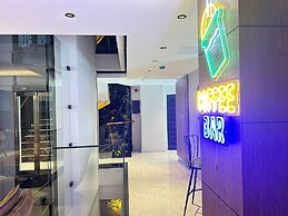 Sam Hotel