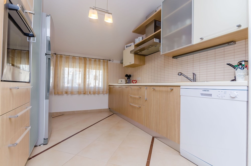 Apartment Dora
