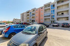 Apartment Dora