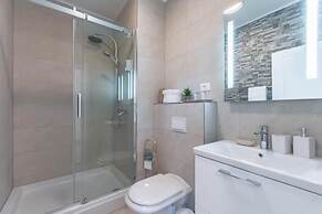 Apartments and Room Poesia