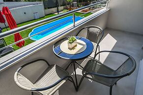 Apartments Neli