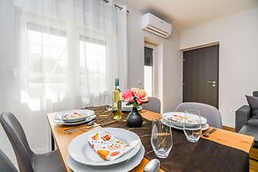 Apartments Neli