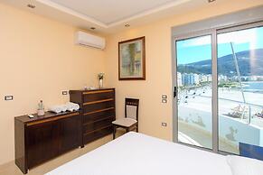 Holiday 2-bed Apartment Seaview