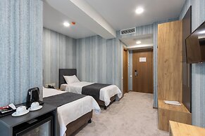 Brooch Boutique Hotel