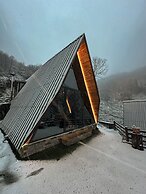 Dora Suit Bungalov