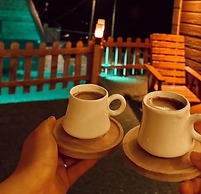Dora Suit Bungalov