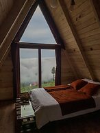 Dora Suit Bungalov