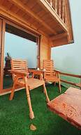 Dora Suit Bungalov