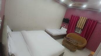 Shiv Ganga Hotel
