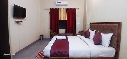 Shiv Ganga Hotel
