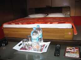 Shiv Ganga Hotel