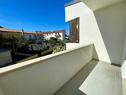 Coastal Villa With Private Garden