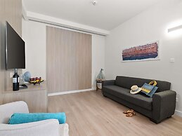 Mercure Larnaca Finikoudes Beach